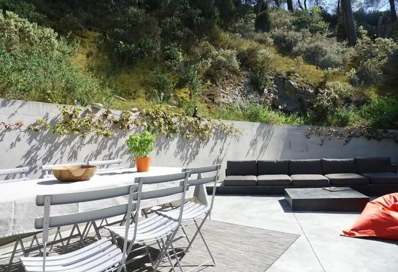 バルコニー付きスタンダードルーム, Arty Provence, Piscine Chauffée