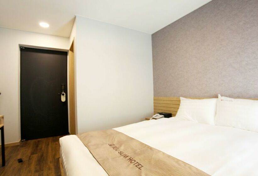 Номер Стандарт, Jeju Slim