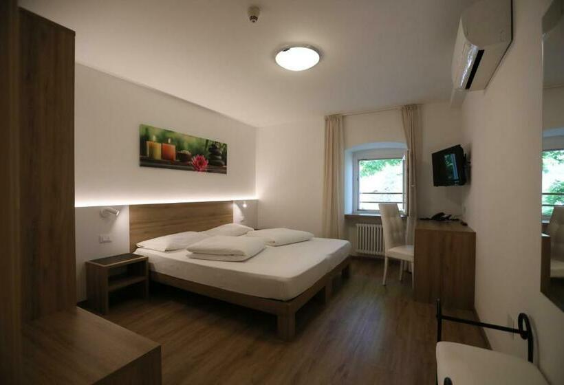 Номер Стандарт, Stampfer B&b