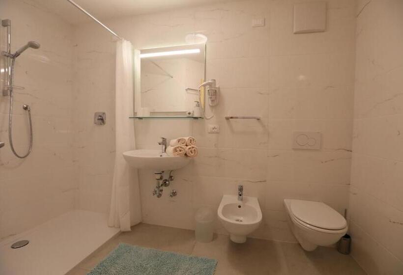 חדר סטנדרט, Stampfer B&b