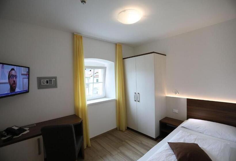 חדר סטנדרט יחיד, Stampfer B&b