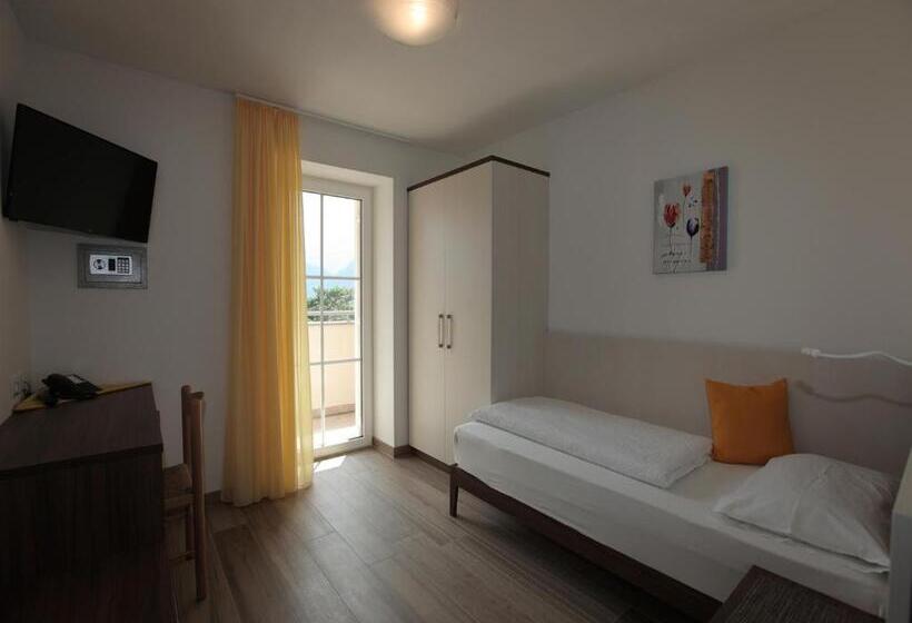 חדר סטנדרט יחיד, Stampfer B&b