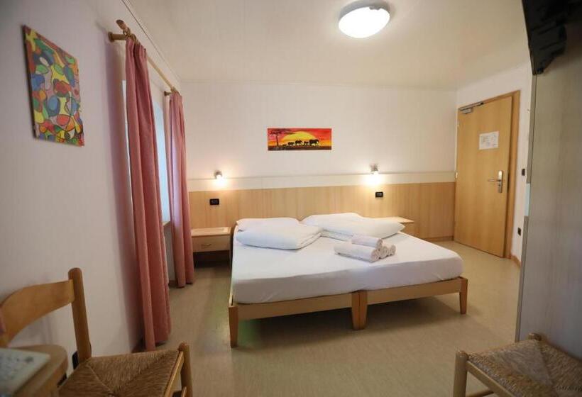 חדר אקונומי, Stampfer B&b