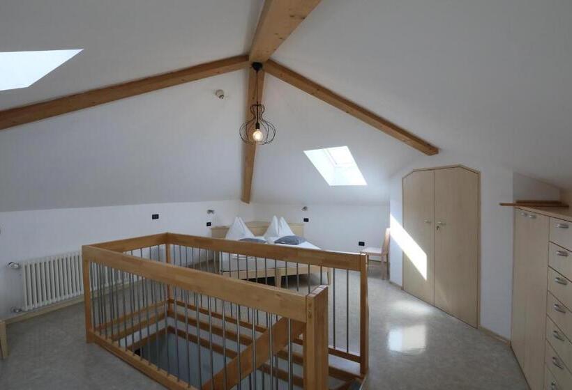 דירת דופלקס בת חדר שינה 1, Stampfer B&b