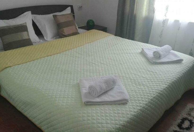 标准间, Casa Regala Ear