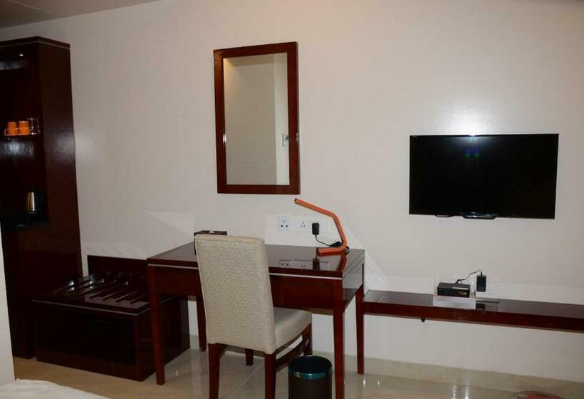 חדר פרמיום, The Avr Hotels & Banquets