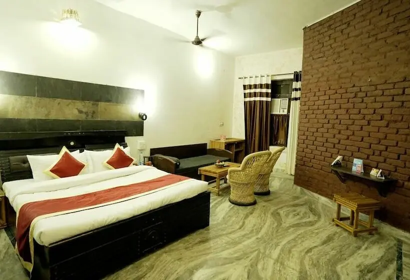 デラックスルーム, Corbett Soho Resort