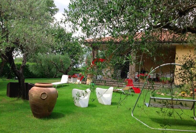 Standard Triple Room with Terrace, B&b Ellera Viterbo