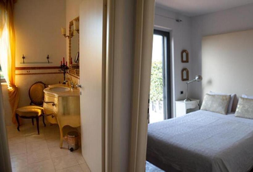 Standard Triple Room with Terrace, B&b Ellera Viterbo