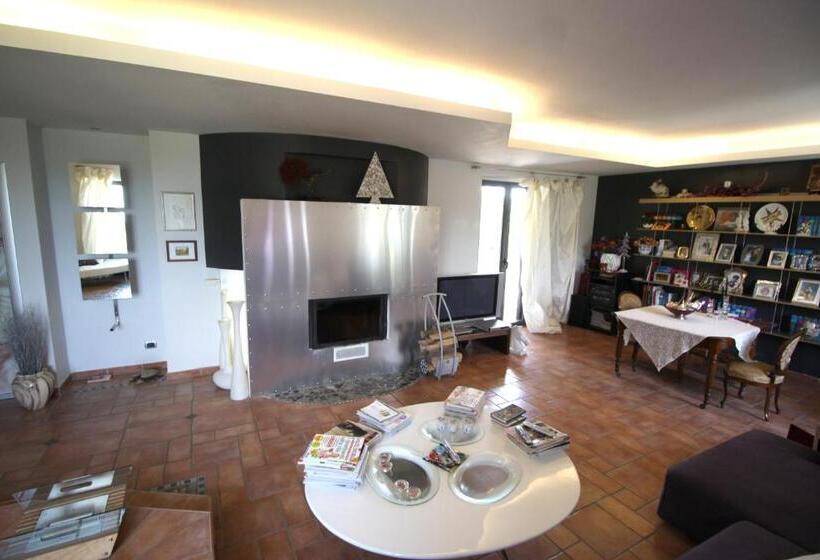 اتاق استاندارد با چشم‌انداز باغ, B&b Ellera Viterbo