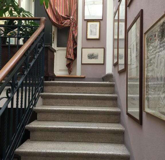 سوییت لوکس, Maison 26 Luxury Suites