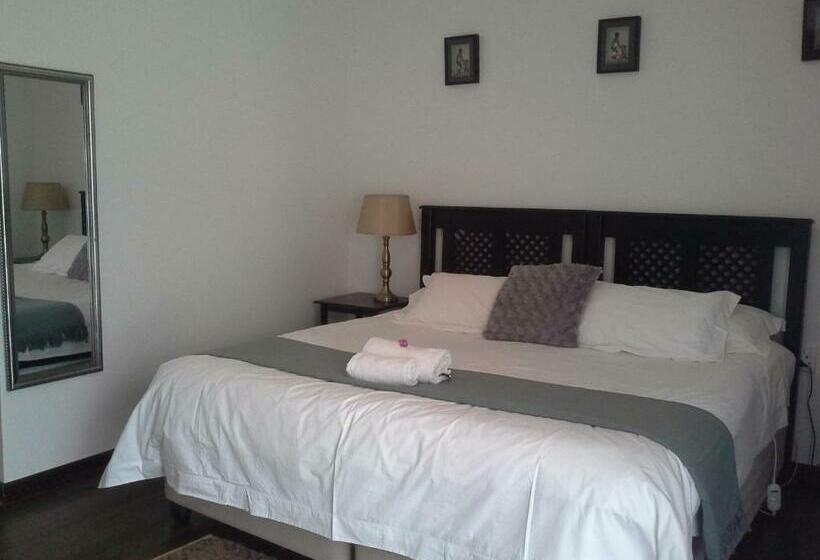 اتاق لوکس, Naleli Guest House