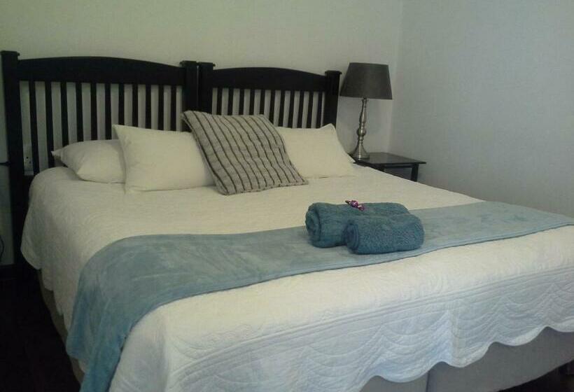 اتاق لوکس, Naleli Guest House