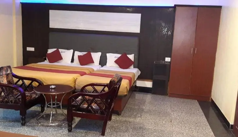 Chambre Familiale, Aakash Residency
