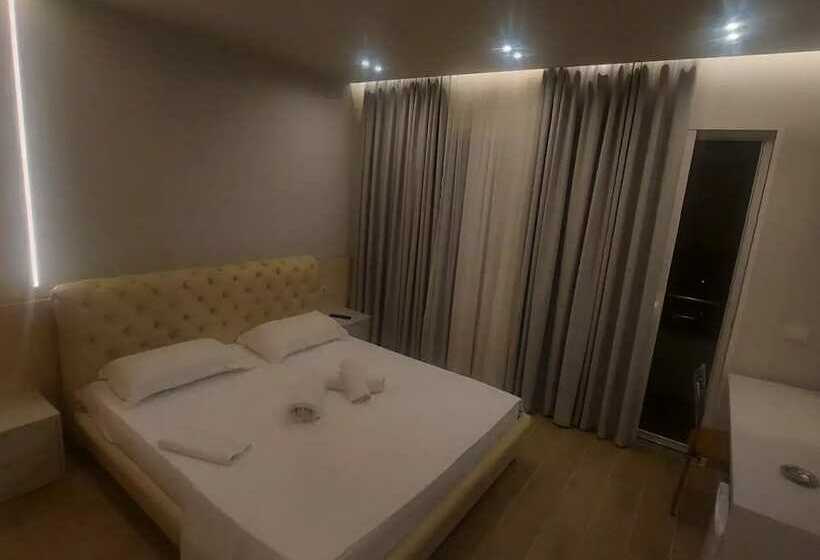 חדר דלוקס נוף לים, Ble Ble Vlore