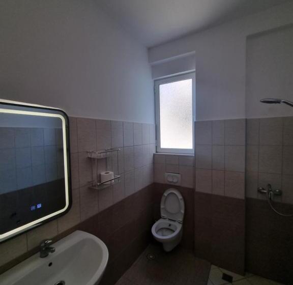 חדר סטנדרט, Ble Ble Vlore