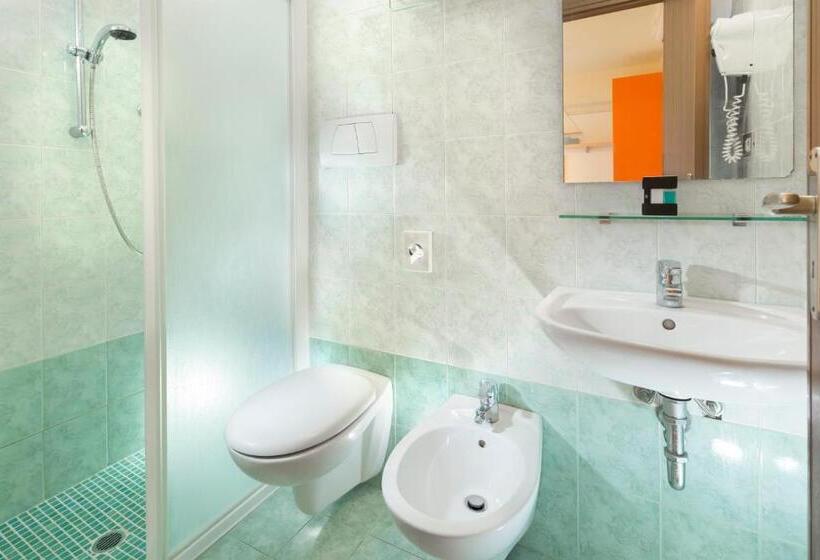 غرفة قياسية, Buona Fortuna