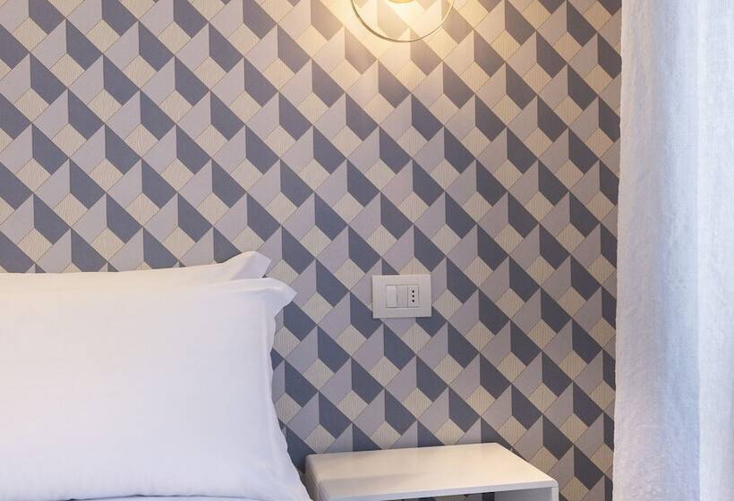 غرفة سوبيريور, Buona Fortuna