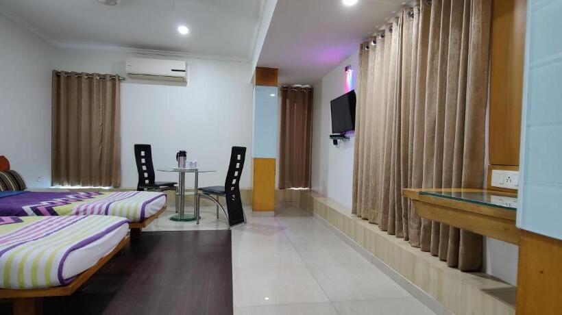 חדר דלוקס, Easy Retreat