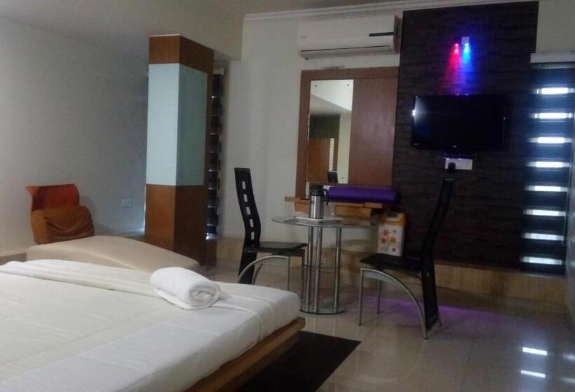 חדר דלוקס, Easy Retreat