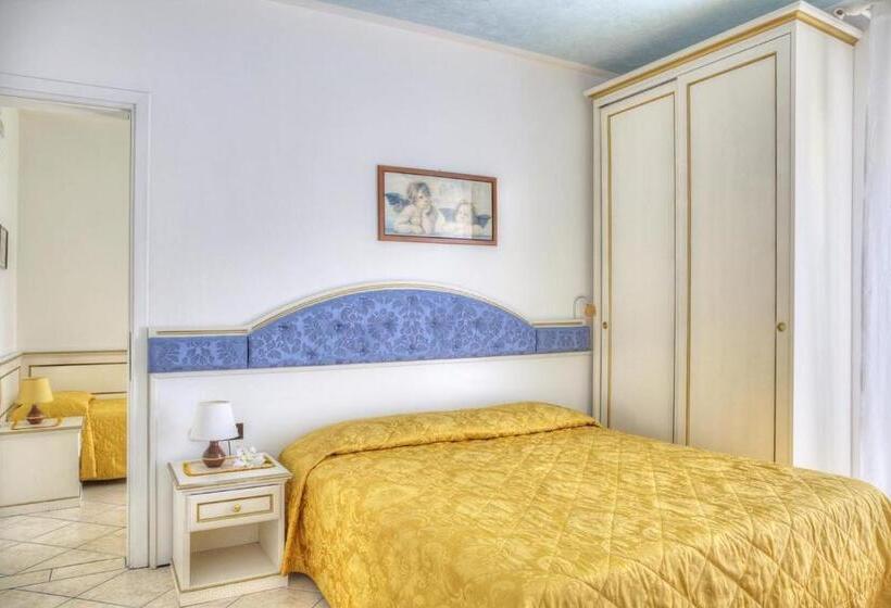 חדר משפחתי, Elpiro