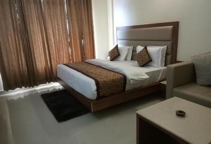 Quarto superior, Nek