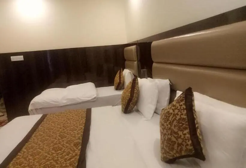 Suite Familiar, Nek