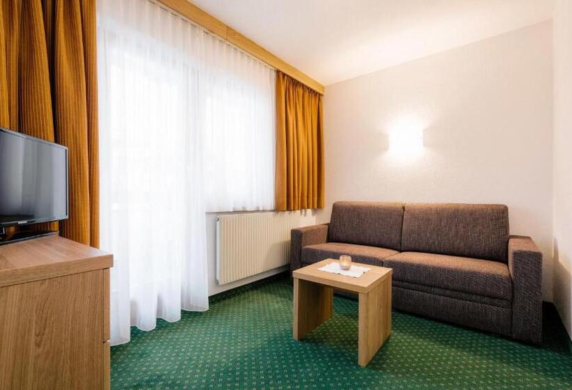 バルコニー付きジュニアスイート, Regina