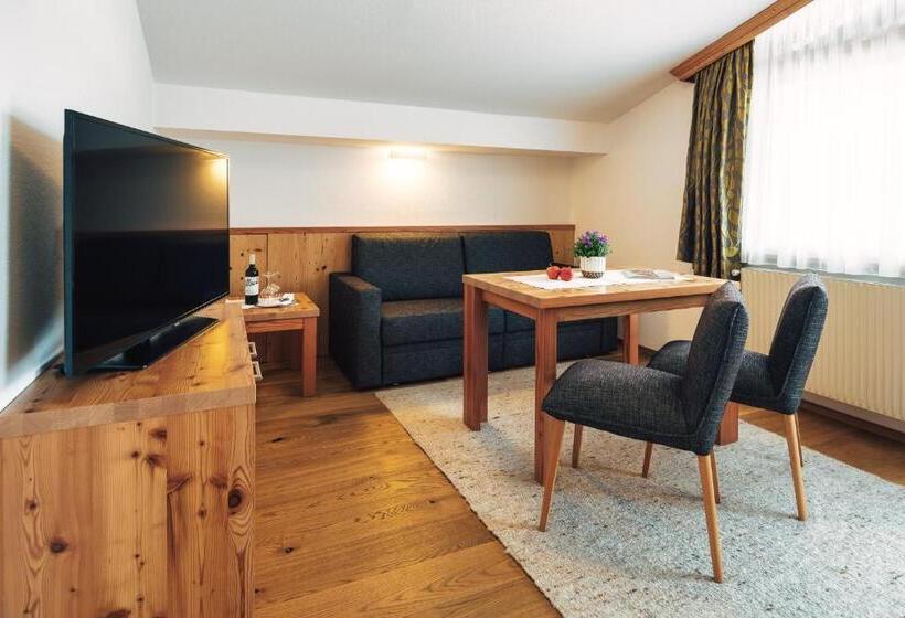 スーペリアースイート, Regina