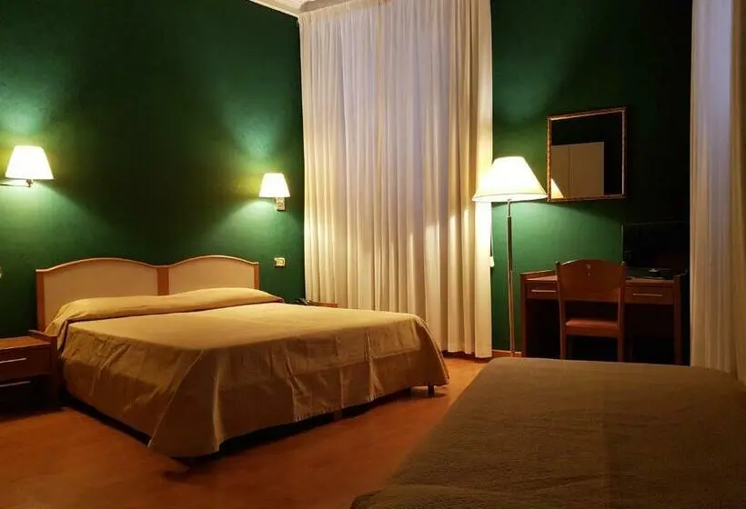 スタンダードトリプルルーム, Relais Filonardi