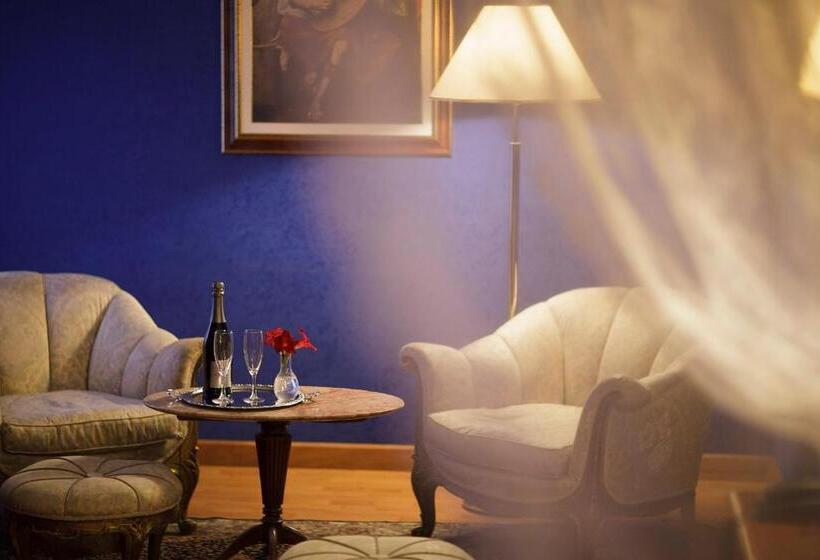 חדר סופריור, Relais Filonardi