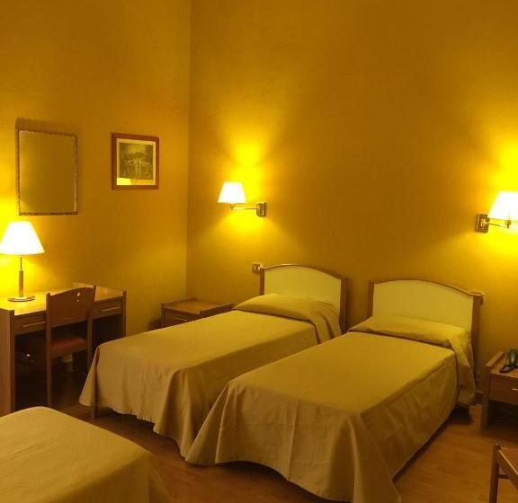 חדר סטנדרט לארבעה, Relais Filonardi