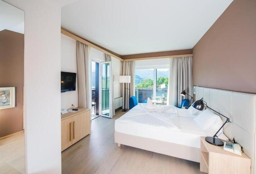 Suite with lake view, Seeberg Garni