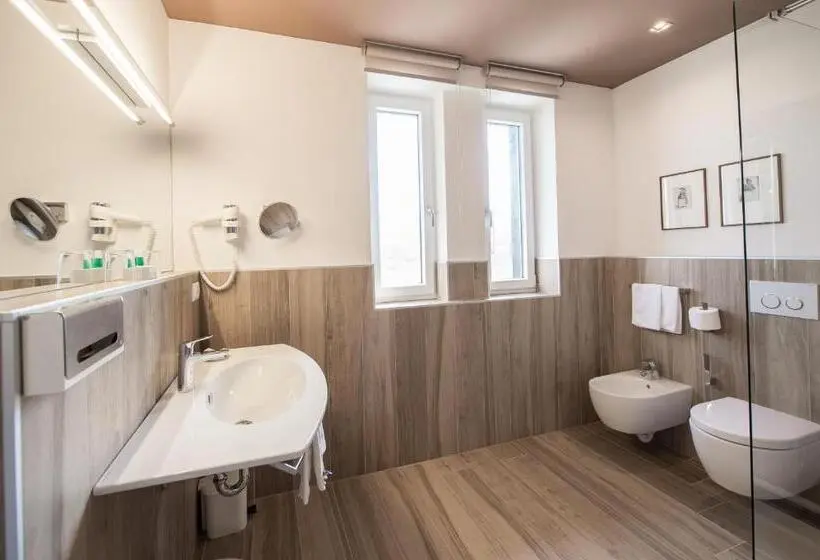 Standard-huone, Seeberg Garni