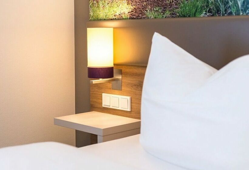 豪华房间, Stratmanns