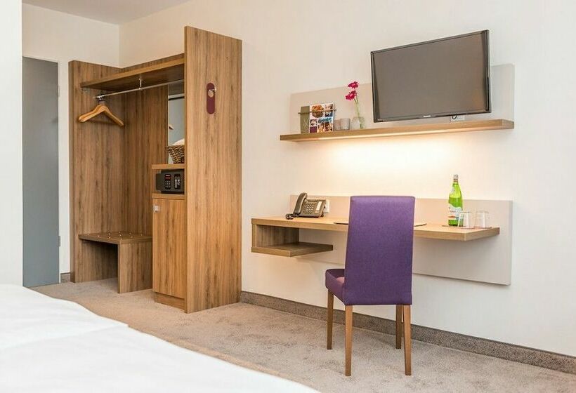 豪华房间, Stratmanns