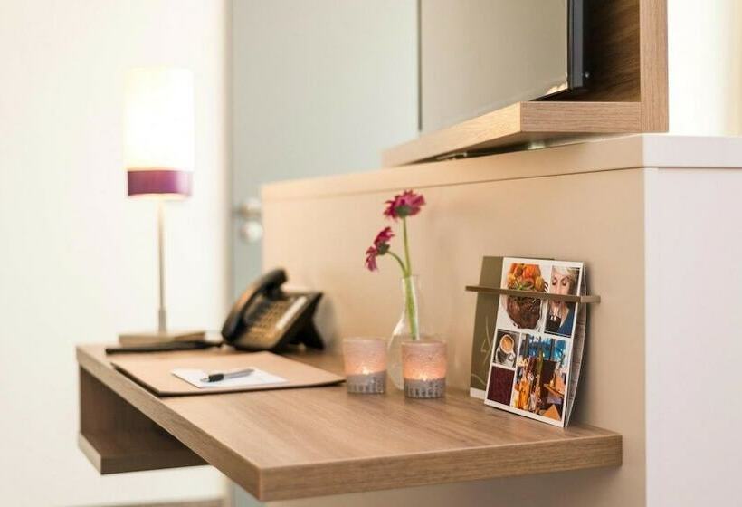 豪华房间, Stratmanns