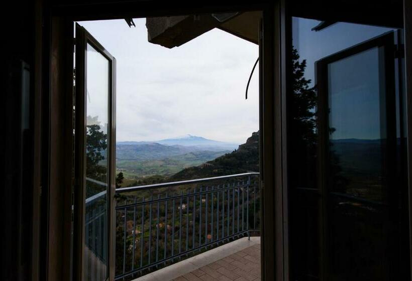 발코니 디럭스 룸, Un B&b Al Belvedere