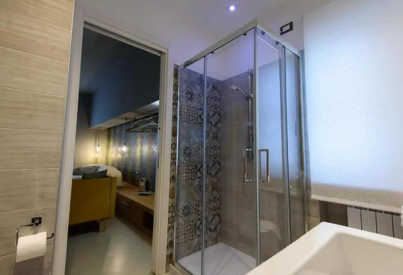 اتاق لوکس سه تخته, Un B&b Al Belvedere
