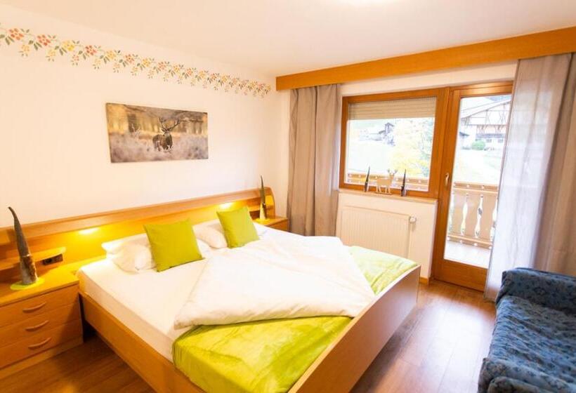 חדר סטנדרט עם מרפסת, Almhotel Bergerhof