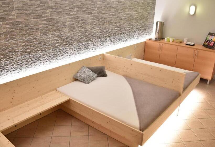 חדר סטנדרט עם מרפסת, Almhotel Bergerhof