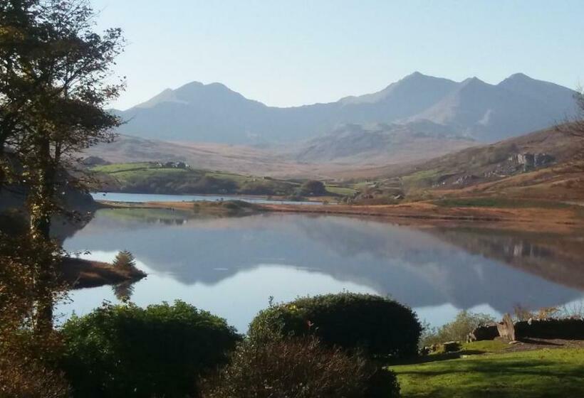 סוויטה, The Courthouse