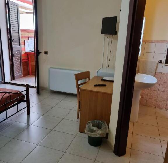 スタンダード４人部屋, Villa Jolanda & Carmelo