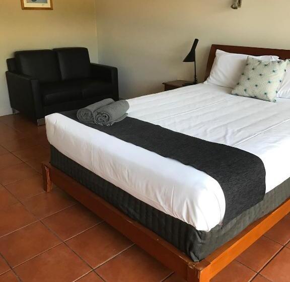 스위트, Birch Motel Bowen