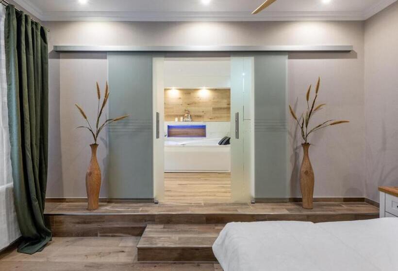 Люкс Повышенной Комфортности, Cityhotel Bernburg