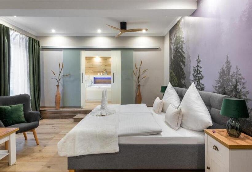 Люкс Повышенной Комфортности, Cityhotel Bernburg