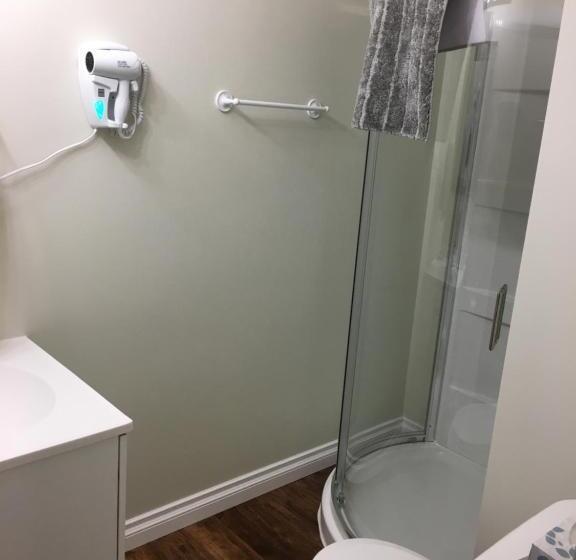 クイーンサイズベッドのスタンダードルーム, Cougar Mountain Lodge B&b