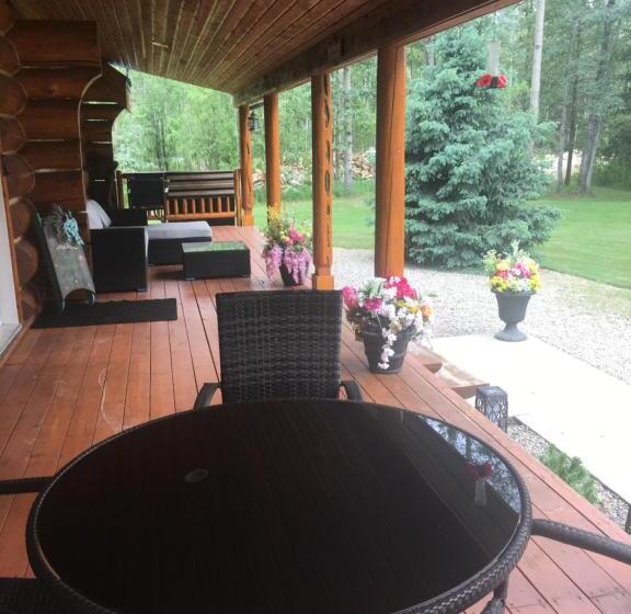 クイーンサイズベッドのスタンダードルーム, Cougar Mountain Lodge B&b