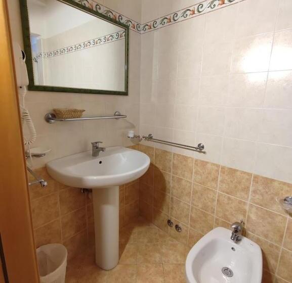 Standardeinzelzimmer, Athena B&b