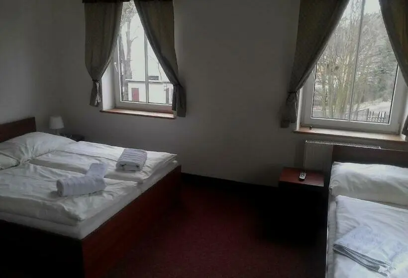 اتاق استاندارد سه نفره, Bellevue